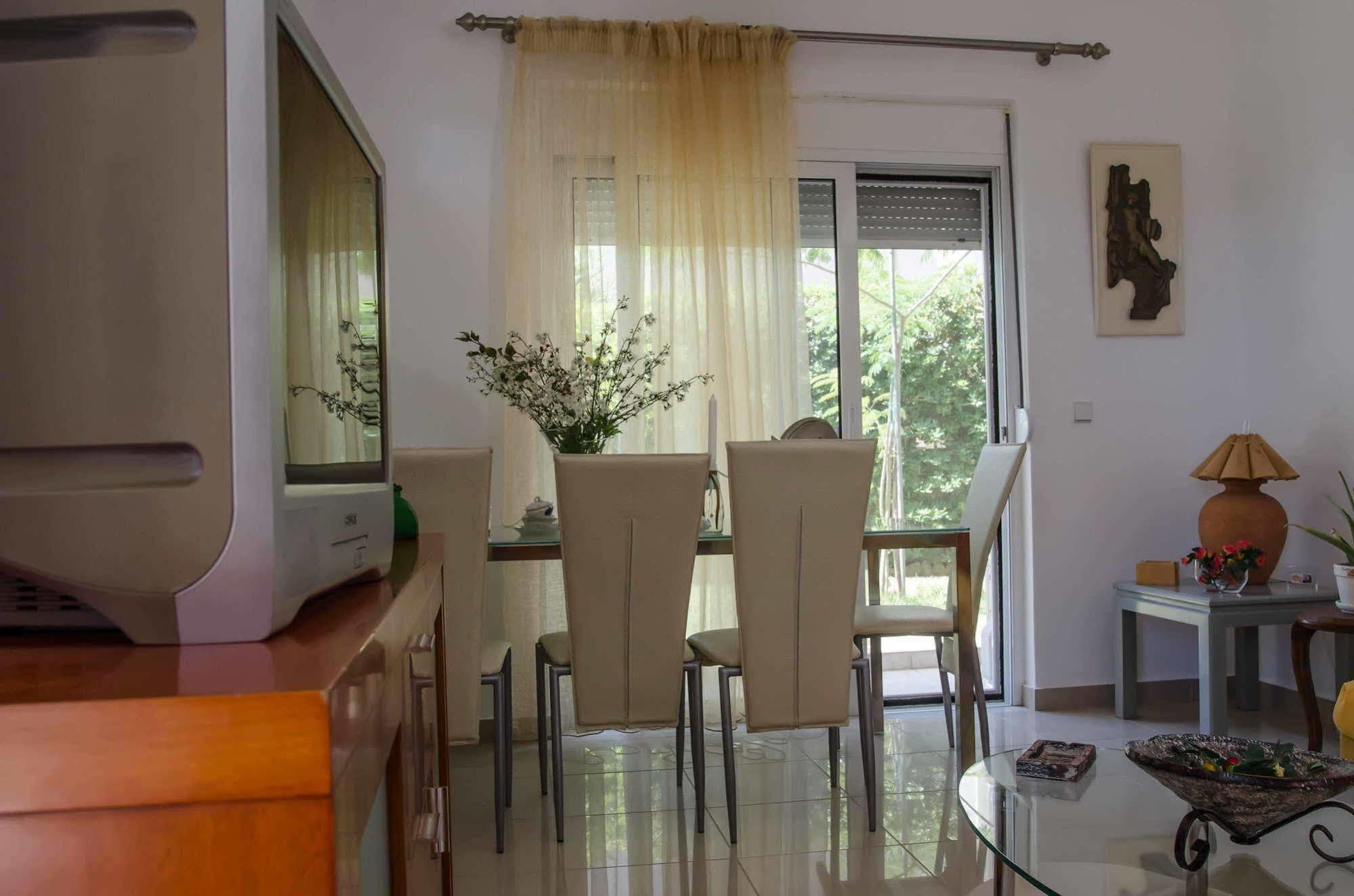 GOJI Vegan Hotel Ialysos  Buitenkant foto